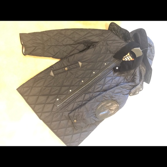 Burberry Men’s Quilted Barn Coat Detachable Hood